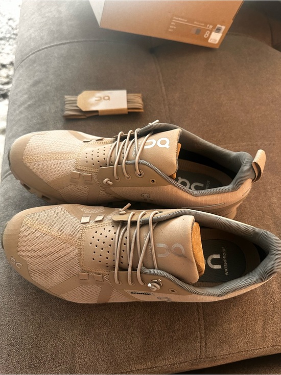 On Running Shoes - On Running Women’s Beige/Tan Cloud Sneakers